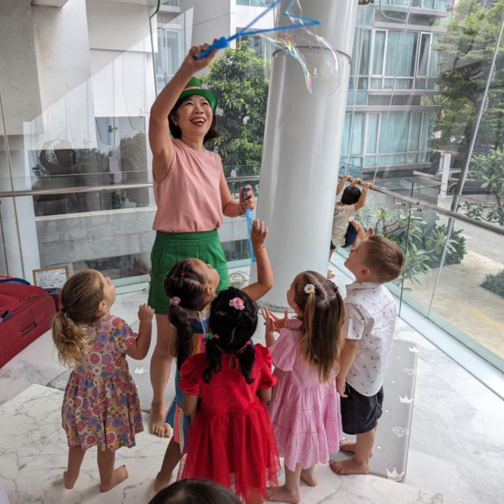 Baby and toddler music entertainment at private birthday party